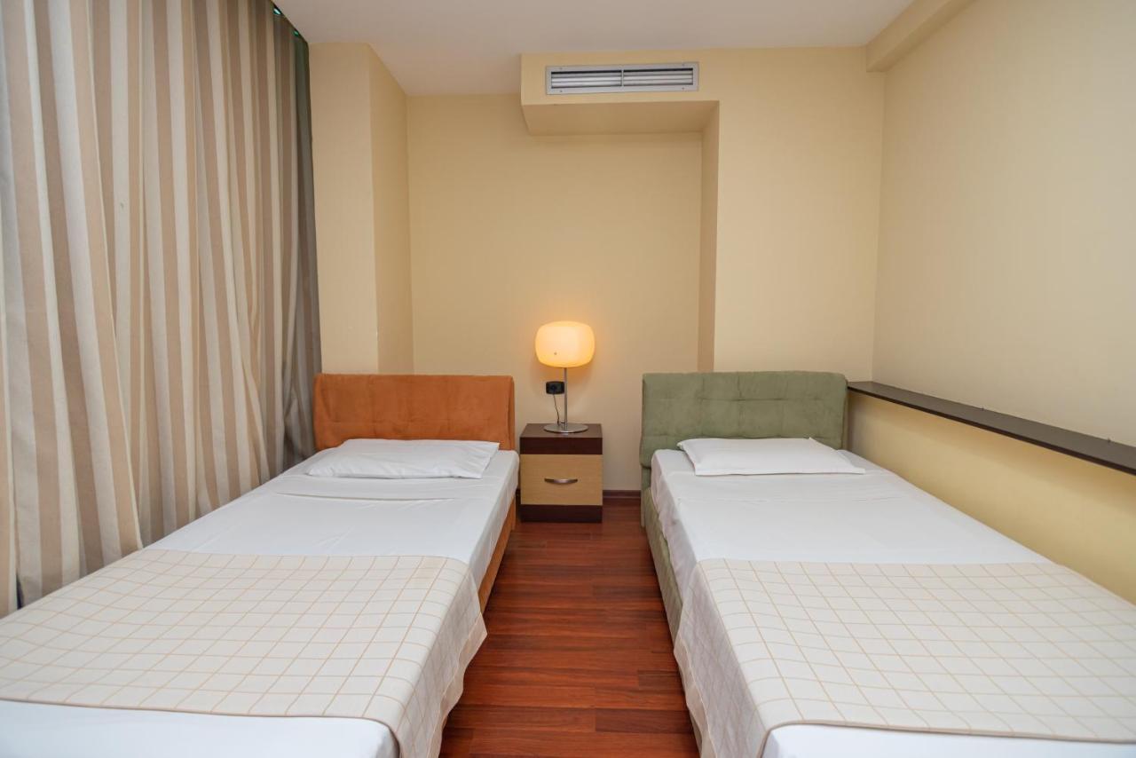 Hotel International
