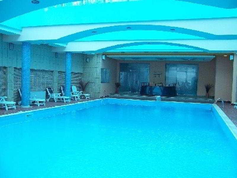 International Hotel Wlora