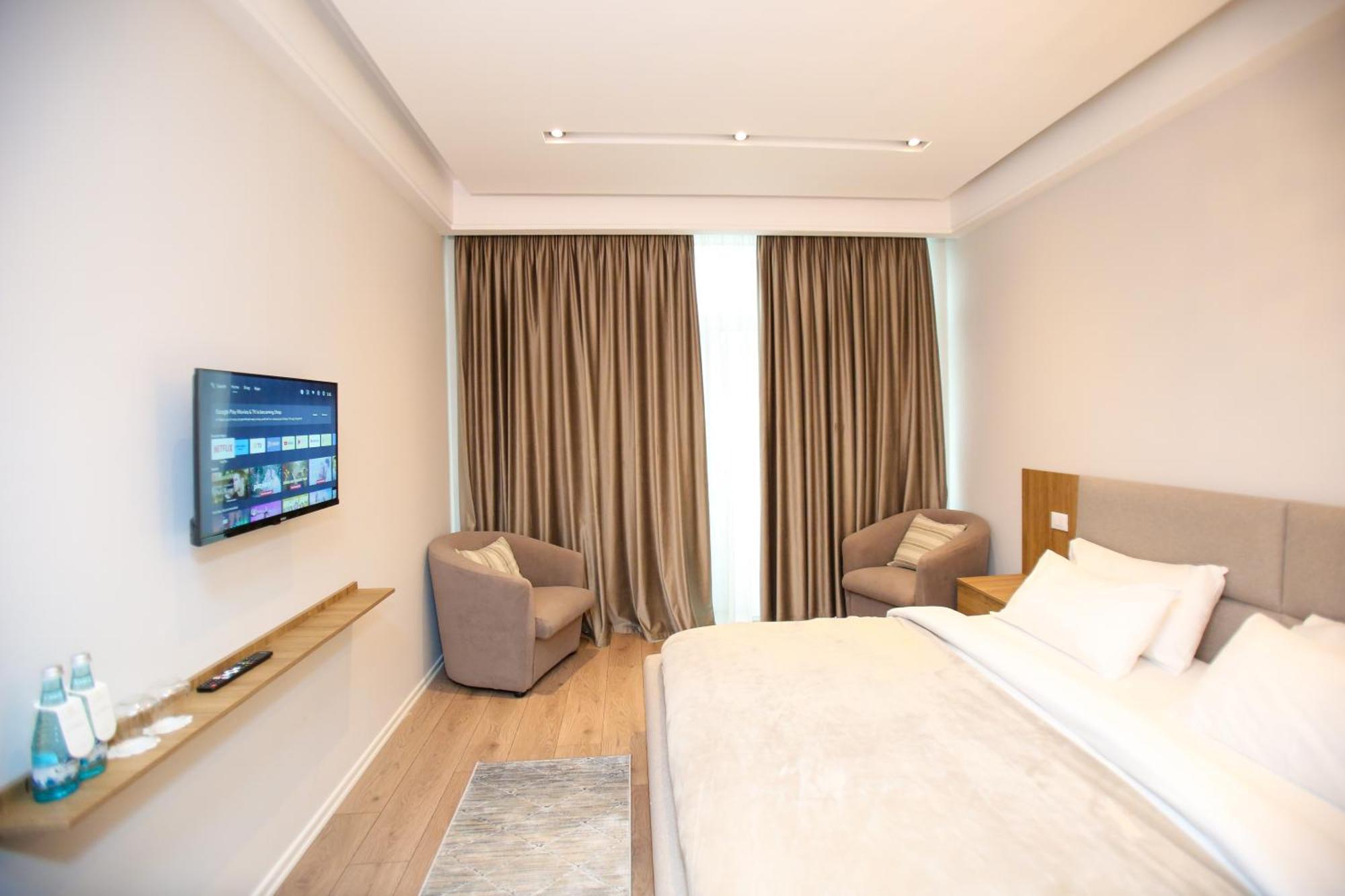 International 4* Vlorë